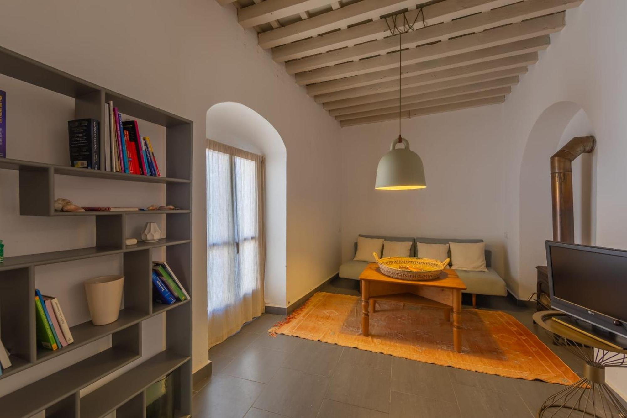 Casa Luna - Charming Town House By Tarifarent