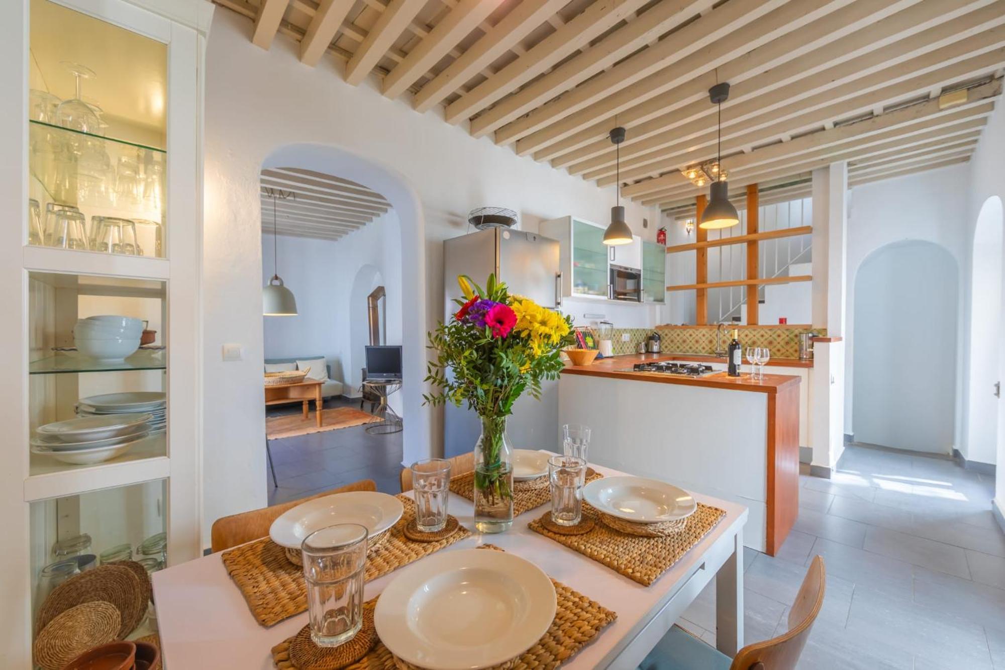 Casa Luna - Charming Town House By Tarifarent Apartamento *